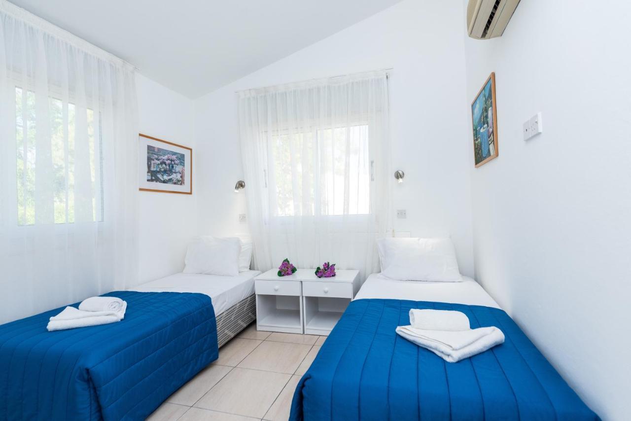 Fig Tree Z Holiday Resort Paralímni Eksteriør bilde